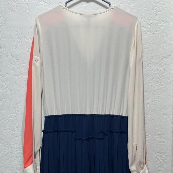 Bcbgmaxazria Long Sleeve Midi Dress size S - Picture 4 of 6